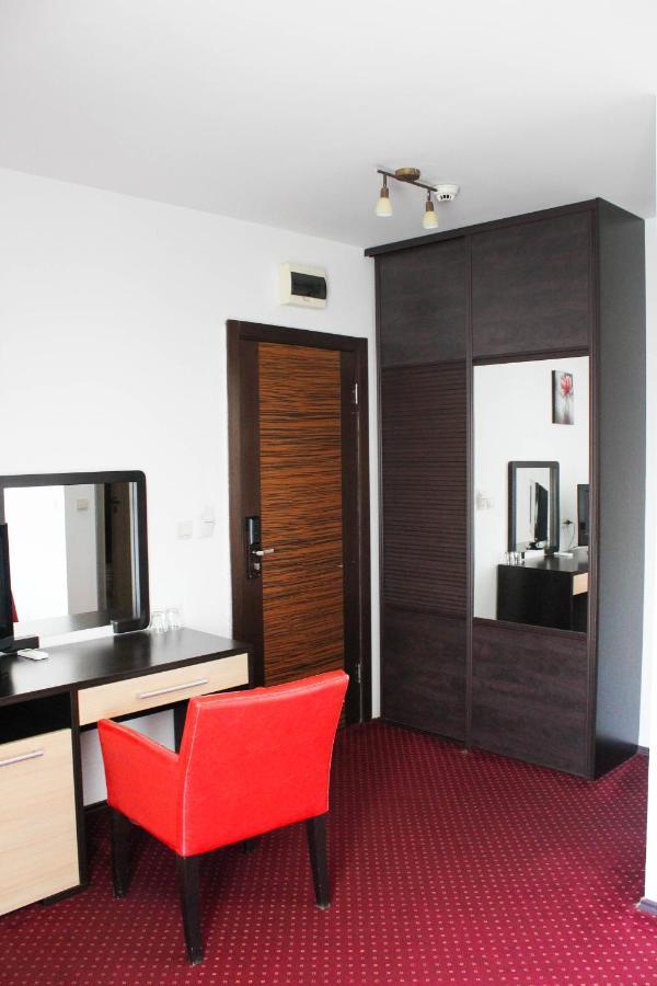 Hotel Salute Budva Exterior foto